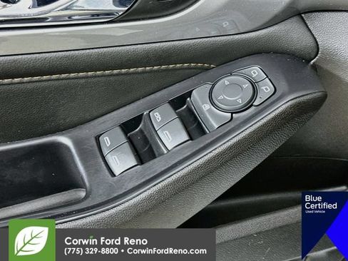Used 2020 Chevrolet Traverse LT w/ LT Premium Package FWD image 22