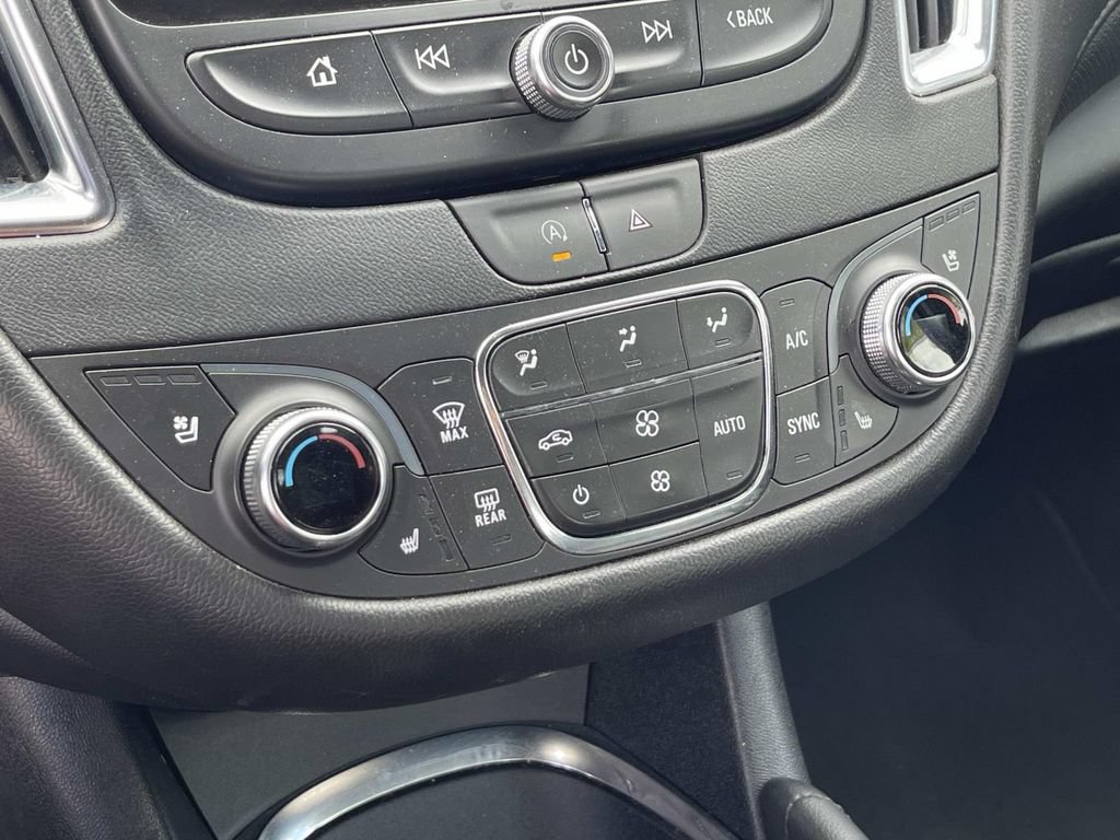 Used 2024 Chevrolet Malibu LT FWD image 21