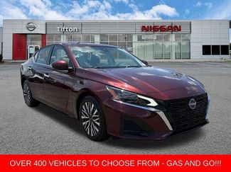 Used 2023 Nissan Altima 2.5 SV FWD video 1