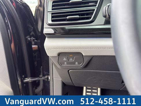 New 2025 Volkswagen Atlas Peak Edition SE AWD/4WD image 21
