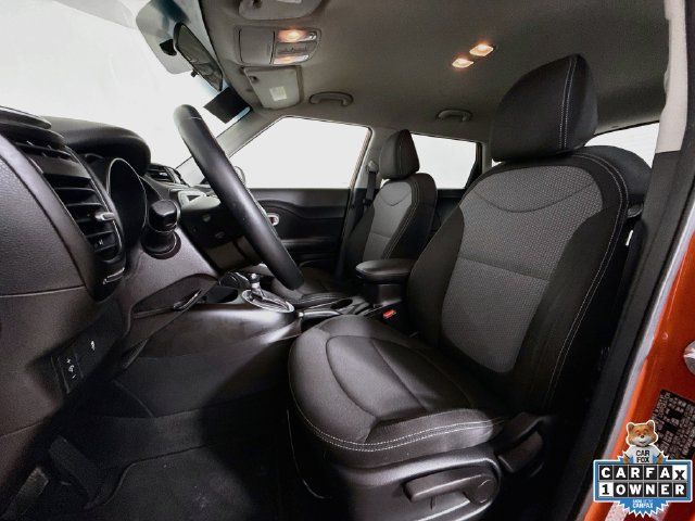 Used 2019 Kia Soul + FWD image 20