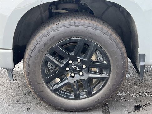 Certified 2024 Chevrolet Silverado 1500 RST w/ Z71 Off-Road Package image 9