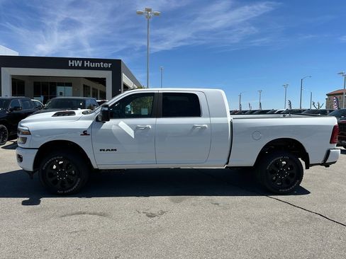 New 2026 RAM 2500 Laramie w/ Night Edition AWD/4WD image 3