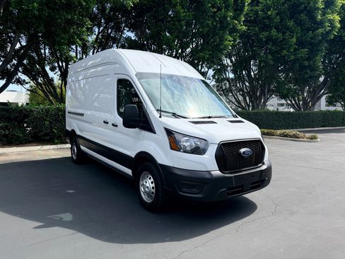 Used 2023 Ford Transit 250 148 High Roof AWD w/ Load Area Protection Package image 7