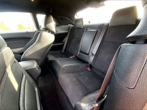 Used 2020 Dodge Challenger R/T w/ Plus Package image 18