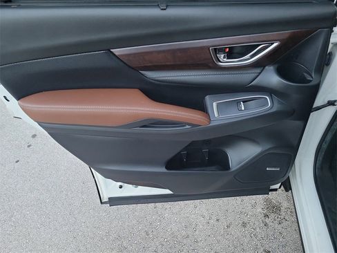 Used 2023 Subaru Ascent Touring image 11