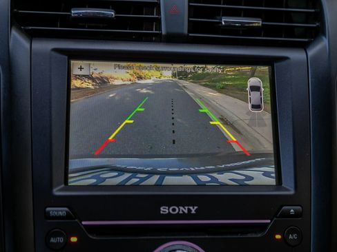 Used 2018 Ford Fusion Titanium image 33