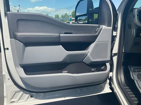 New 2026 Ford F250 XL image 17