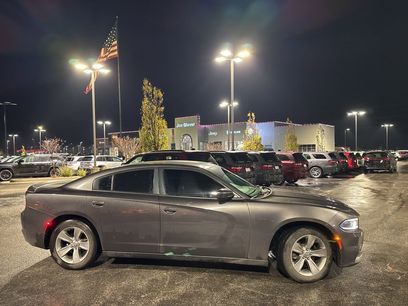 Used 2015 Dodge Charger SE w/ Sport Appearance Group