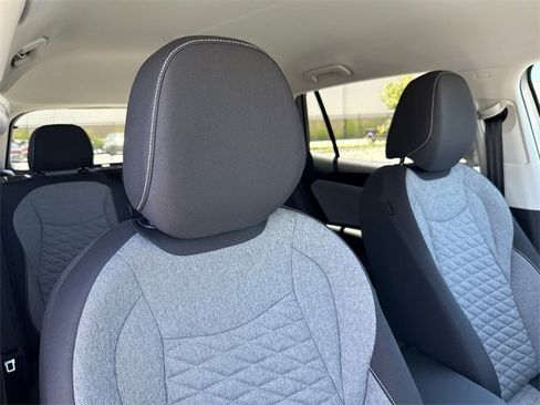 New 2025 Volkswagen Tiguan S image 18
