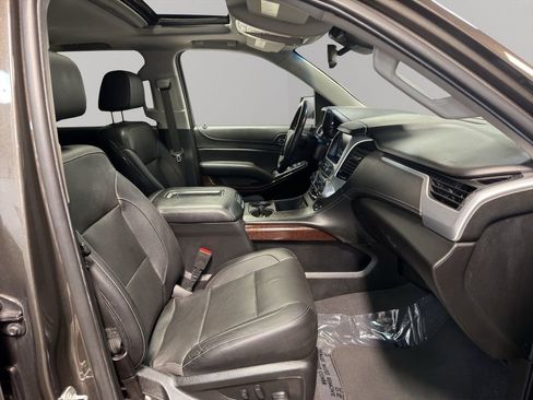 Used 2020 GMC Yukon XL SLT AWD/4WD image 22