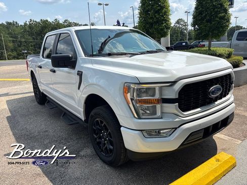 Used 2021 Ford F150 XL w/ STX Appearance Package RWD image 3