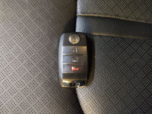 Used 2019 Kia Optima EX w/ EX Premium Package image 32