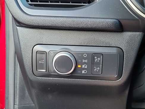 Used 2021 Ford Escape SE w/ SE Sport Appearance Package FWD image 12