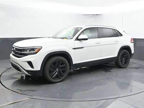 Used 2022 Volkswagen Atlas Cross Sport SE AWD/4WD image 7
