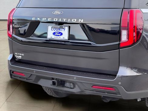New 2026 Ford Expedition Active image 48