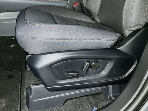 New 2026 Ford Explorer Active AWD/4WD image 16