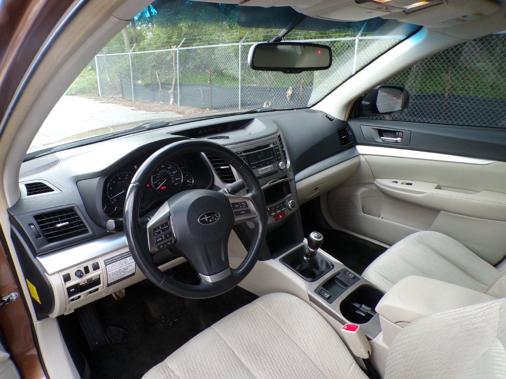 Used 2012 Subaru Legacy 2.5i Premium w/ All-Weather Pkg AWD/4WD image 11