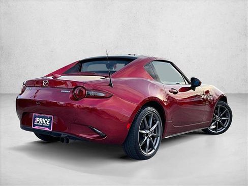 Used 2020 MAZDA MX-5 Miata RF Grand Touring image 2