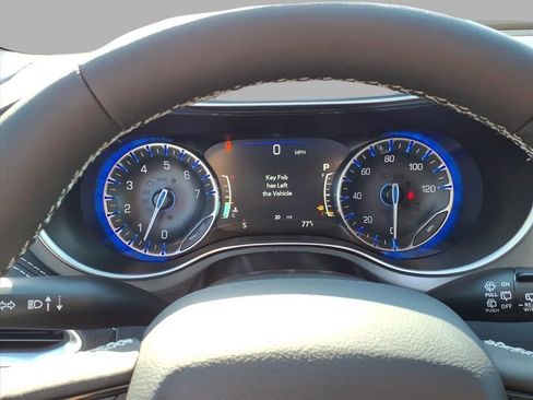 New 2026 Chrysler Pacifica Limited w/ S Appearance Package image 22