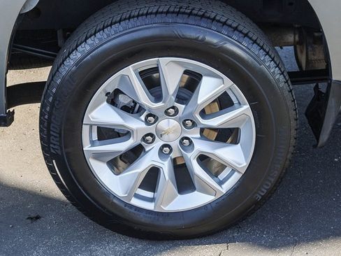 Used 2023 Chevrolet Silverado 1500 Custom image 11