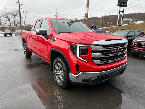 New 2026 GMC Sierra 1500 SLE image 7