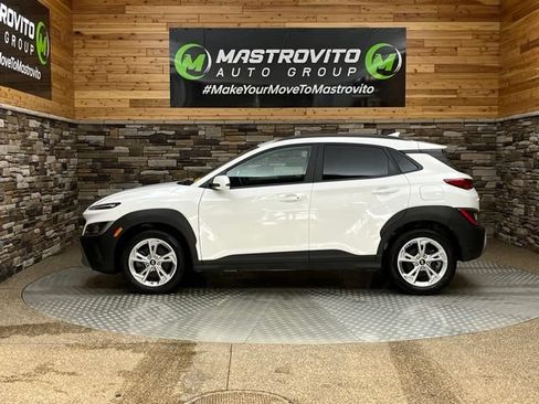 Used 2023 Hyundai Kona SEL w/ Cargo Package AWD/4WD image 7