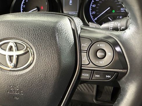 Used 2024 Toyota Camry SE w/ Convenience Package FWD image 27