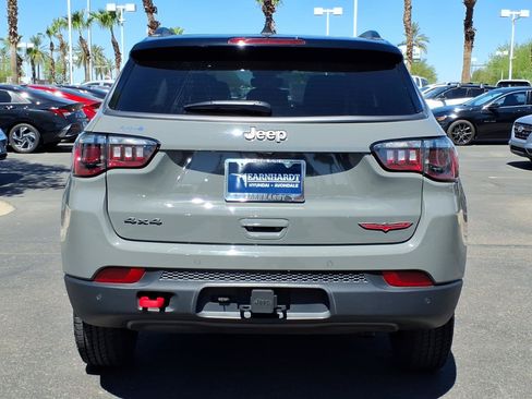 Used 2022 Jeep Compass Trailhawk w/ Trailer Tow Group AWD/4WD image 4