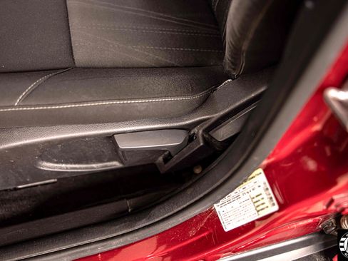 Used 2017 Ford Focus SE image 21