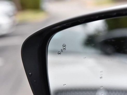 Certified 2025 Nissan Frontier PRO-4X w/ Pro Convenience Package image 13