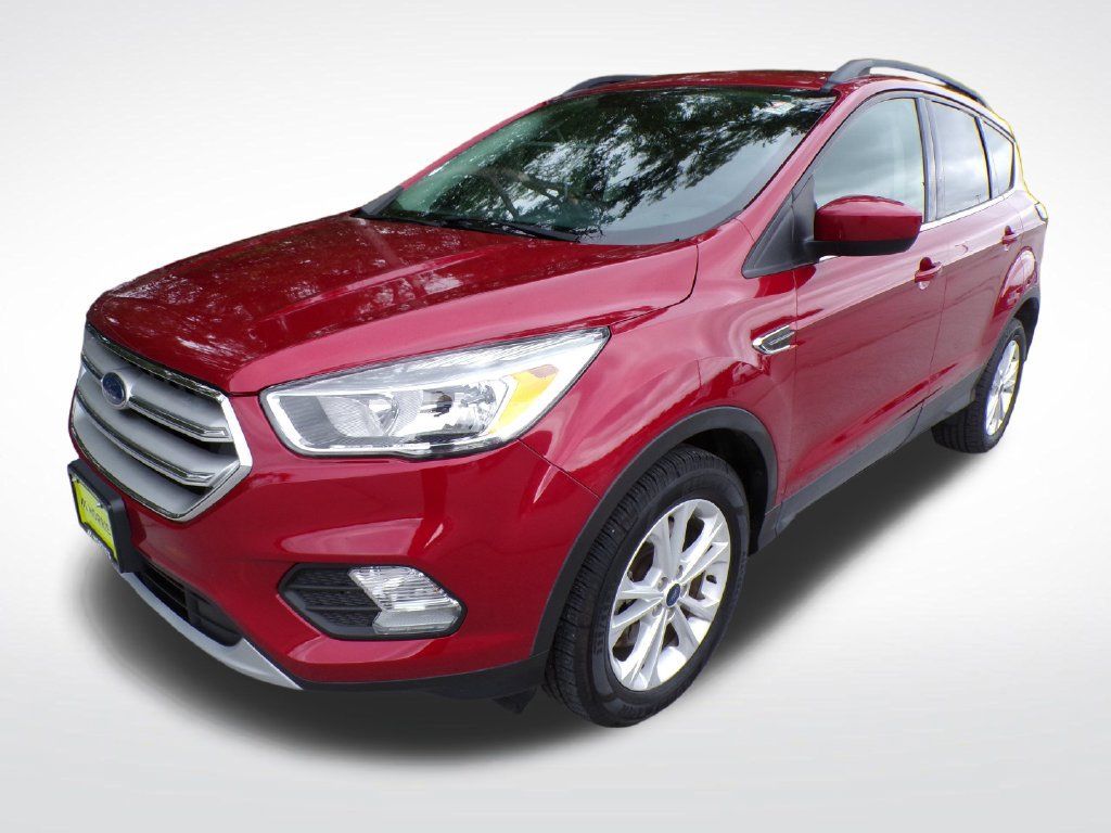 Used 2018 Ford Escape SE w/ SE Sync 3 Package AWD/4WD image 2