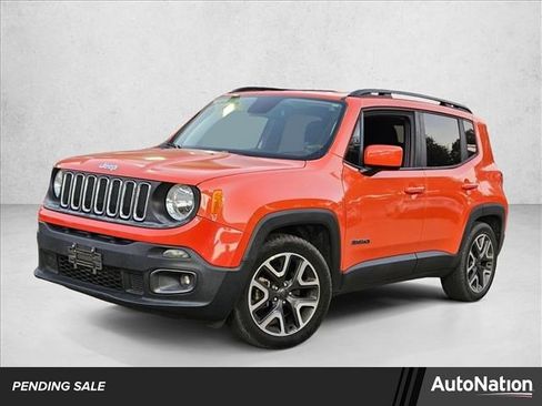 Used 2018 Jeep Renegade Latitude w/ Popular Equipment Group image 1