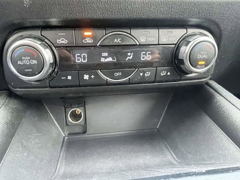 Used 2018 MAZDA CX-5 Touring w/ Preferred Equipment Package FWD image 28