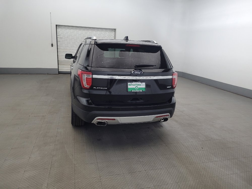 Used 2017 Ford Explorer Platinum AWD/4WD image 6
