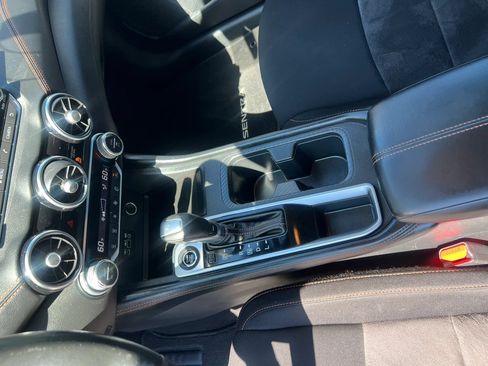 Used 2021 Nissan Sentra SR FWD image 11