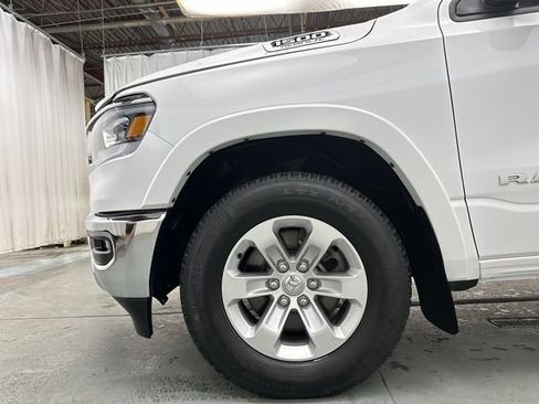 Used 2020 RAM 1500 Laramie AWD/4WD image 22