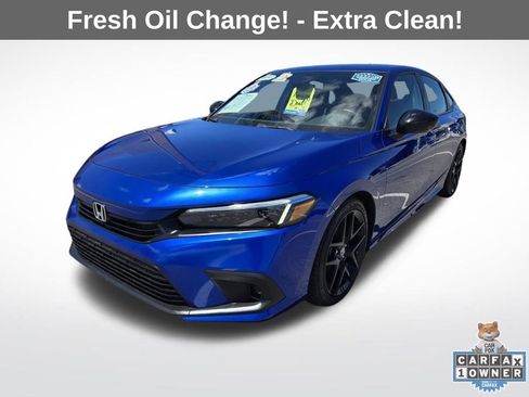 Used 2023 Honda Civic Sport image 3