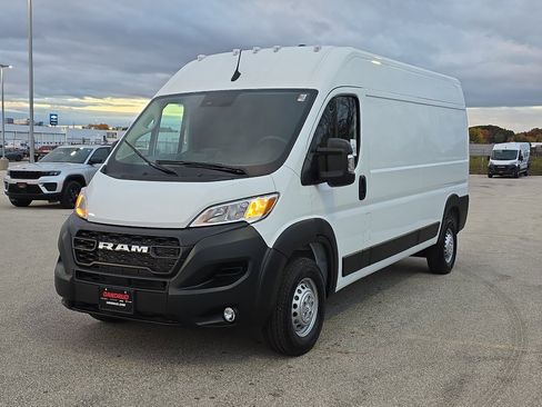 New 2026 RAM ProMaster 2500 w/ Convenience Group image 2