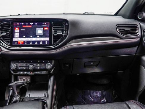 Used 2022 Dodge Durango R/T w/ Blacktop Package AWD/4WD image 18