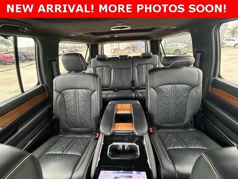 Used 2024 Jeep Grand Wagoneer L Series III image 7