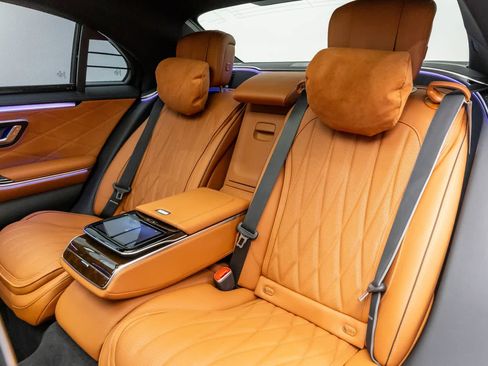 Used 2025 Mercedes-Benz S 63 AMG S w/ Rear Seat Package image 14