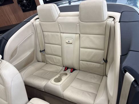 Used 2012 Volkswagen Eos Executive image 51