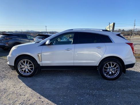 Used 2014 Cadillac SRX Luxury w/ Driver Awareness Package image 8