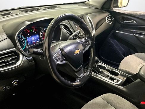 Used 2022 Chevrolet Equinox LT image 17