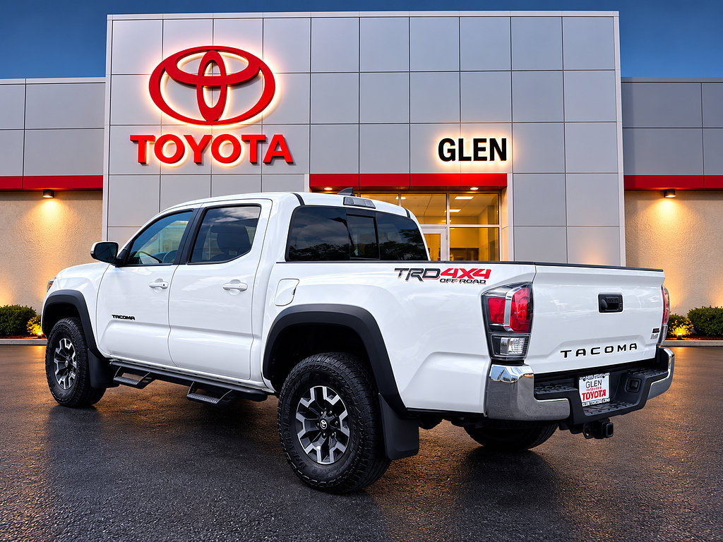 Certified 2023 Toyota Tacoma TRD Sport AWD/4WD image 5