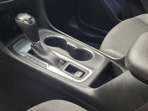 Used 2019 Chevrolet Equinox LT FWD image 26