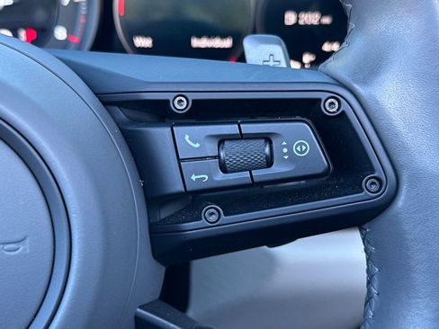 Certified 2022 Porsche 911 Carrera GTS image 31