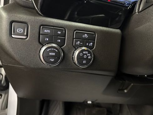 Used 2023 GMC Sierra 1500 Elevation AWD/4WD image 19