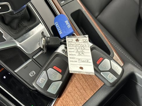 Used 2023 Audi A4 2.0T Premium w/ Convenience Package image 22